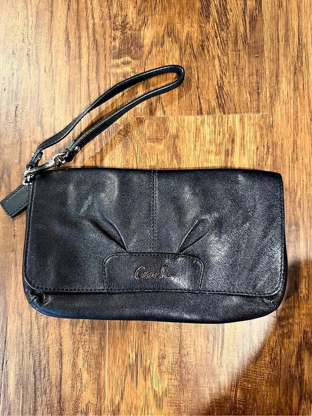 Coach Ashley Pleated Leather Flap Wristlet Black